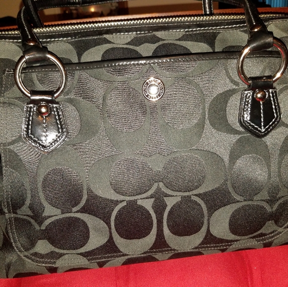 Authentic Coach Purse - Picture 3 of 6